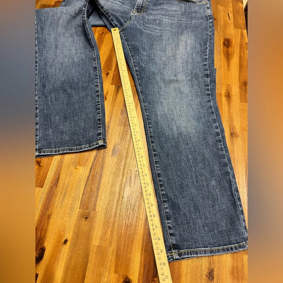 Lucky Brand 410 Athletic Straight Fit Blue Jeans men’s size 40x30 - Picture 9 of 10